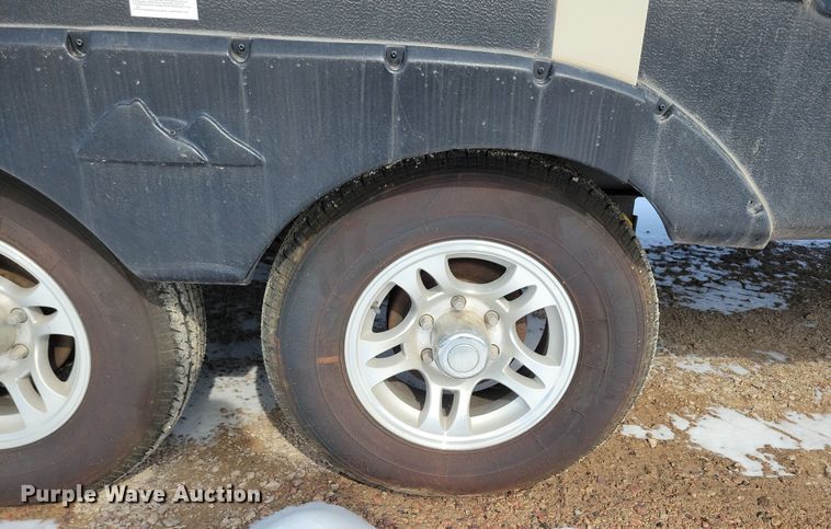 image for item NB9880 2017 Keystone Cougar camper