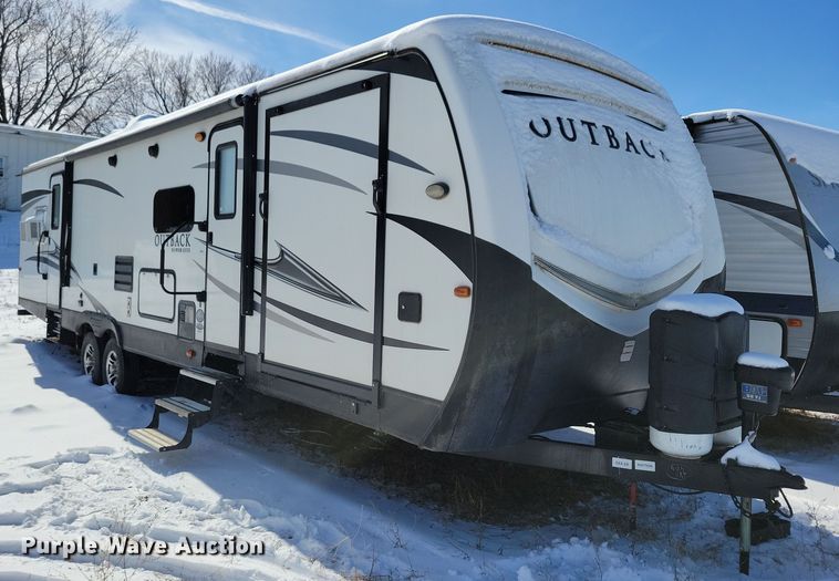 image for item NB9883 2017 Keystone Outback camper