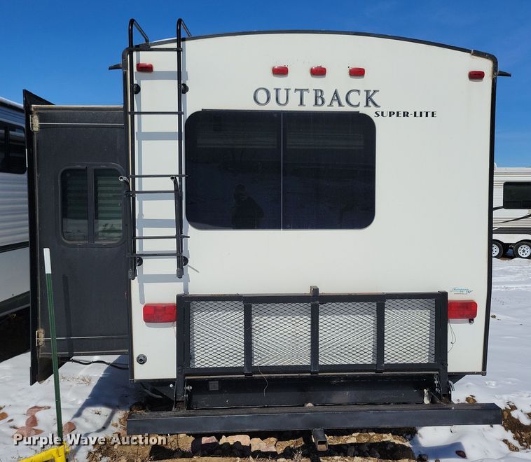 image for item NB9883 2017 Keystone Outback camper