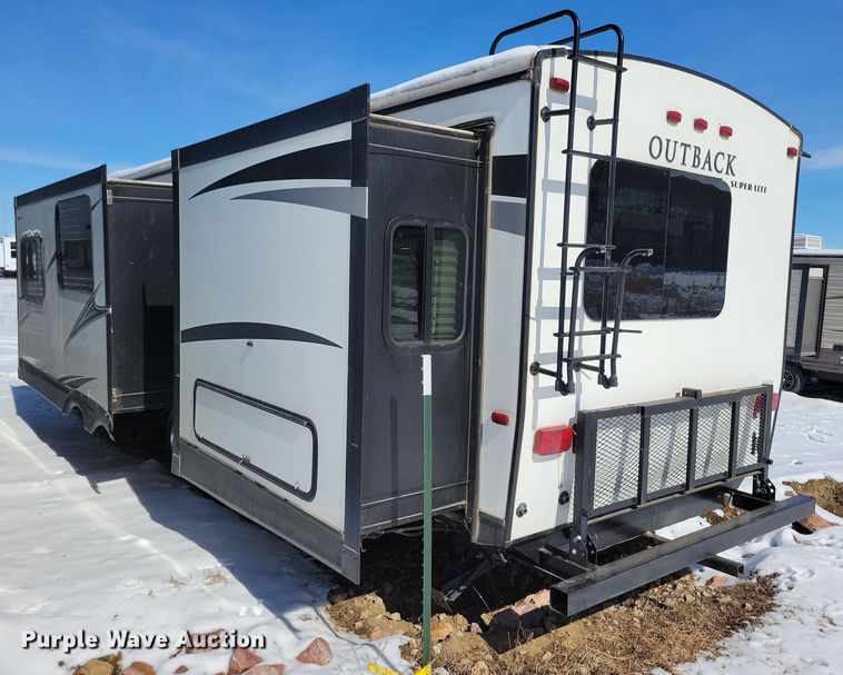 image for item NB9883 2017 Keystone Outback camper