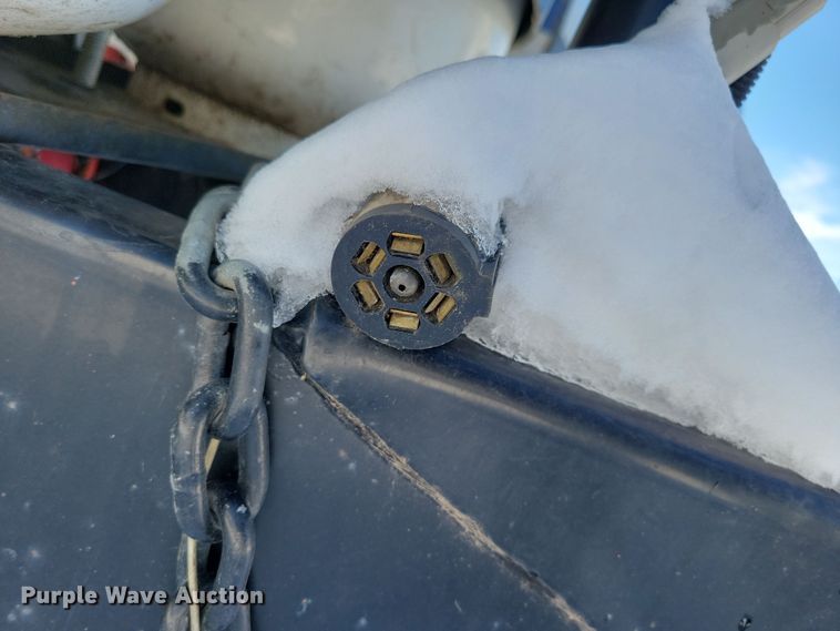 image for item NB9883 2017 Keystone Outback camper