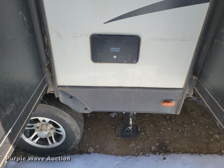 image for item NB9883 2017 Keystone Outback camper