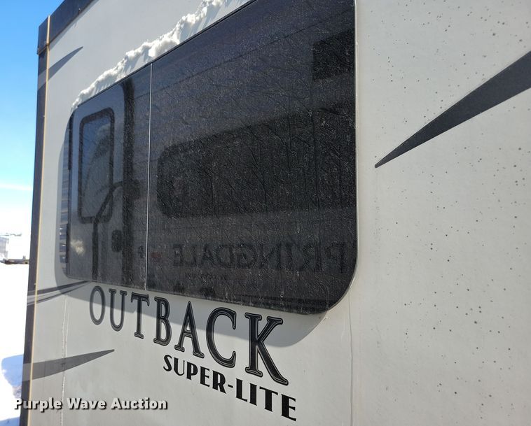 image for item NB9883 2017 Keystone Outback camper