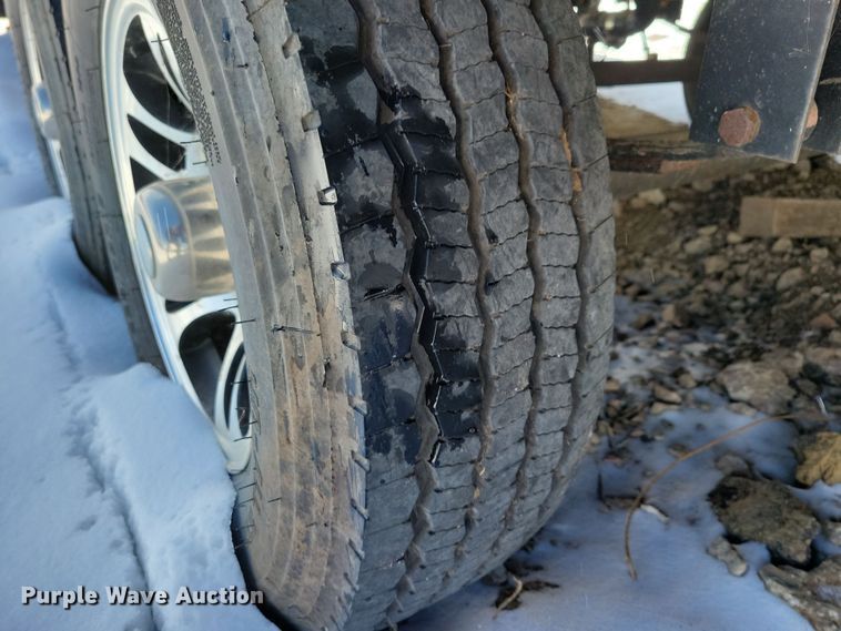 image for item NB9883 2017 Keystone Outback camper