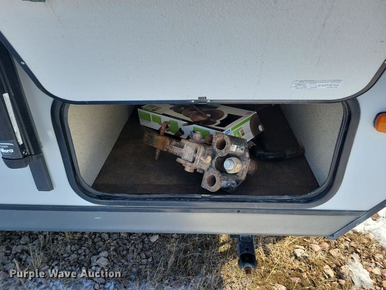 image for item NB9885 2017 Forest River Coachman Apex camper