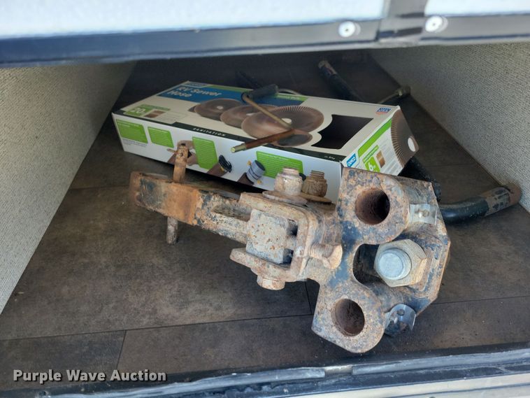 image for item NB9885 2017 Forest River Coachman Apex camper