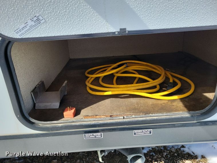 image for item NB9885 2017 Forest River Coachman Apex camper