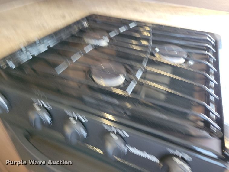 image for item NB9885 2017 Forest River Coachman Apex camper