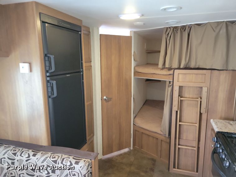 image for item NB9885 2017 Forest River Coachman Apex camper