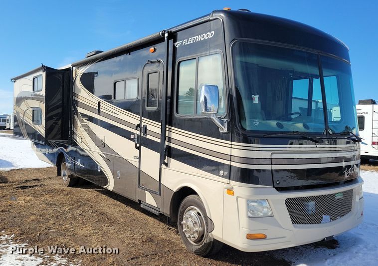 image for item NB9888 2010 Fleetwood Terra RV