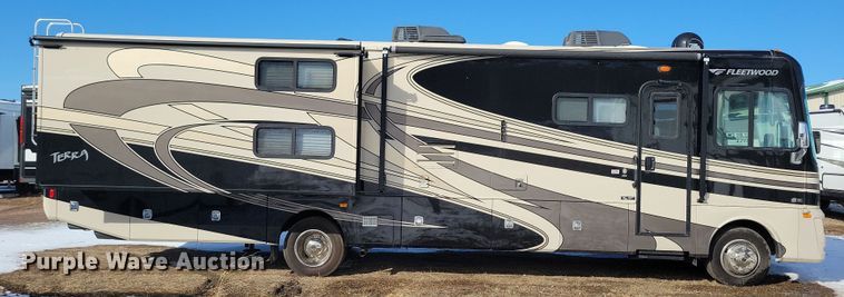 image for item NB9888 2010 Fleetwood Terra RV