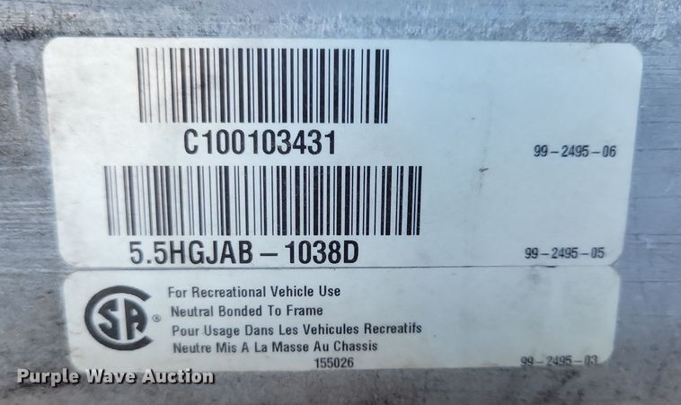 image for item NB9888 2010 Fleetwood Terra RV