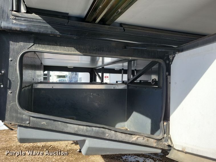 image for item NB9888 2010 Fleetwood Terra RV