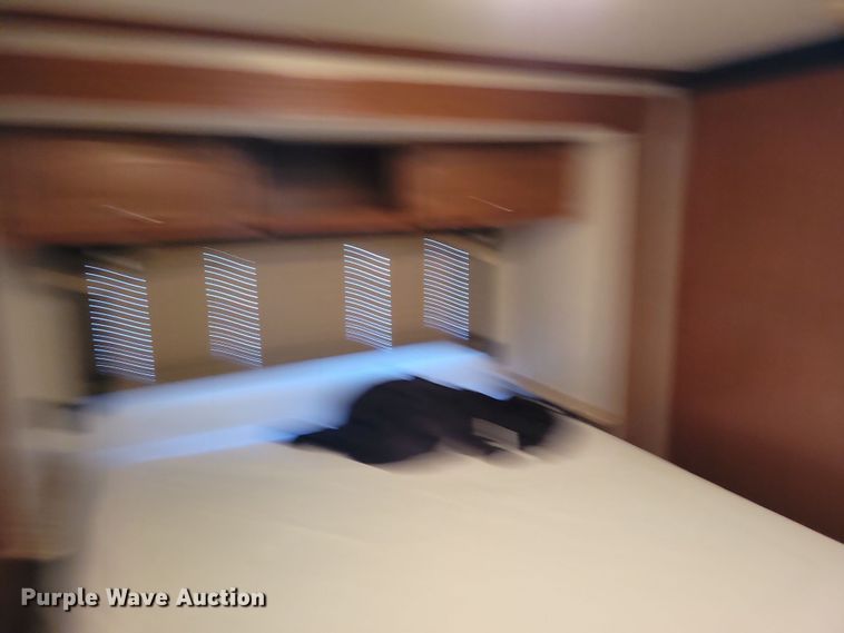 image for item NB9888 2010 Fleetwood Terra RV