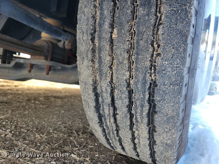 image for item NB9888 2010 Fleetwood Terra RV