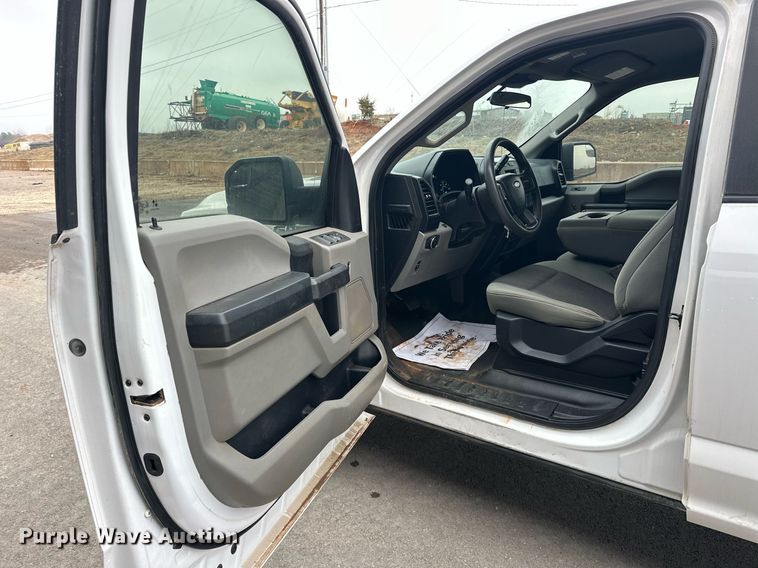 image for item NG9300 2019 Ford F150 SuperCrew pickup truck