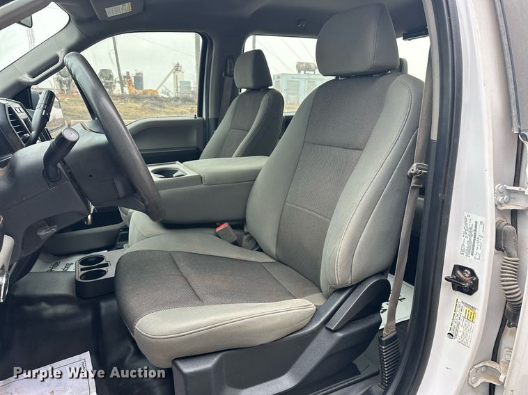 image for item NG9300 2019 Ford F150 SuperCrew pickup truck