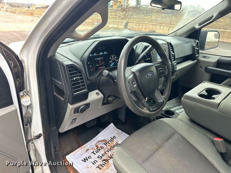 image for item NG9300 2019 Ford F150 SuperCrew pickup truck