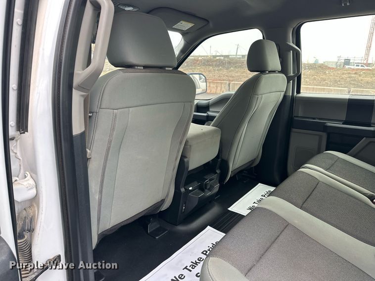 image for item NG9300 2019 Ford F150 SuperCrew pickup truck