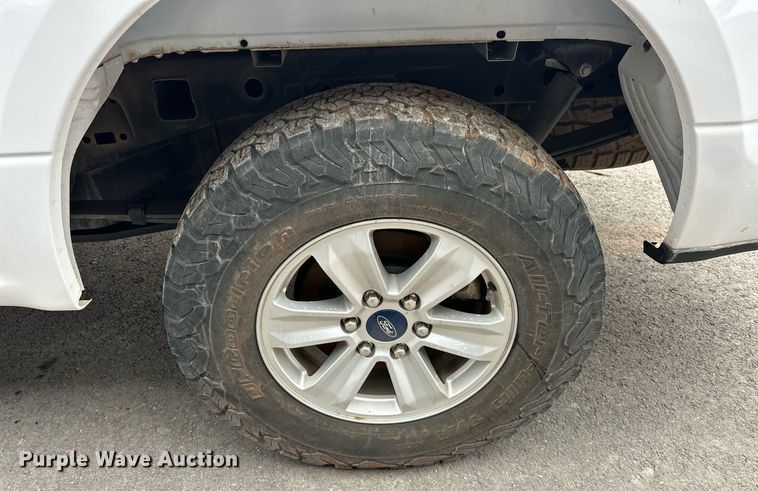 image for item NG9300 2019 Ford F150 SuperCrew pickup truck