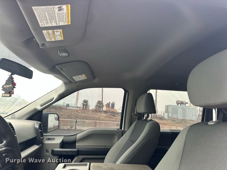 image for item NG9918 2017 Ford  F150 SuperCrew pickup truck