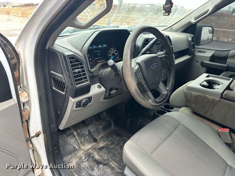 image for item NG9918 2017 Ford  F150 SuperCrew pickup truck