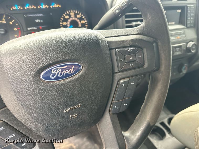 image for item NG9918 2017 Ford  F150 SuperCrew pickup truck