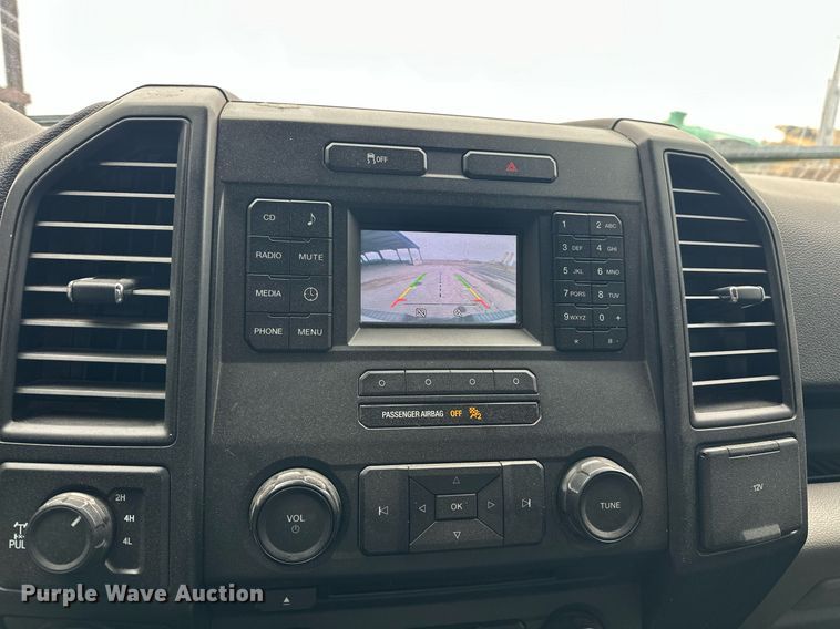 image for item NG9918 2017 Ford  F150 SuperCrew pickup truck