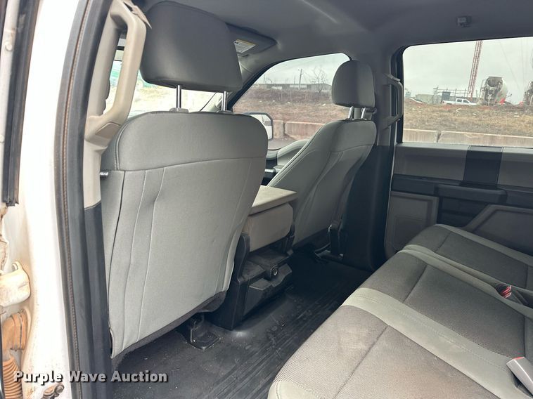 image for item NG9918 2017 Ford  F150 SuperCrew pickup truck