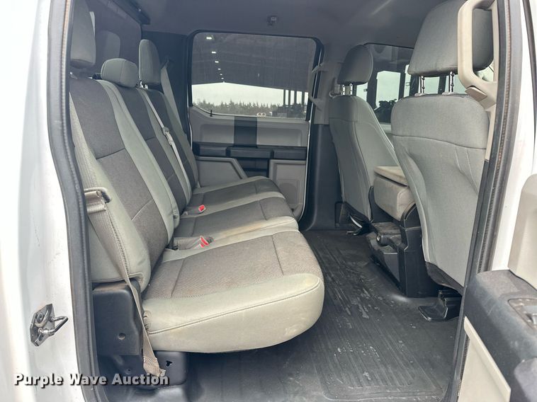 image for item NG9918 2017 Ford  F150 SuperCrew pickup truck