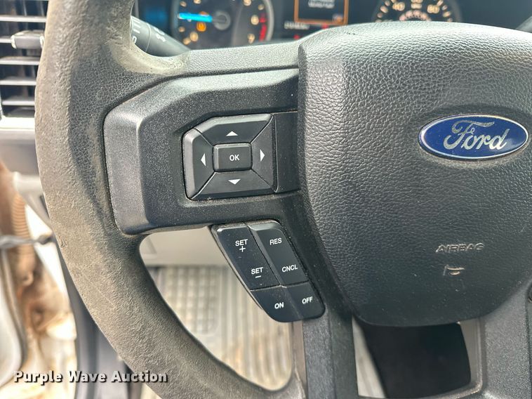 image for item NG9920 2016 Ford F150 SuperCrew pickup truck