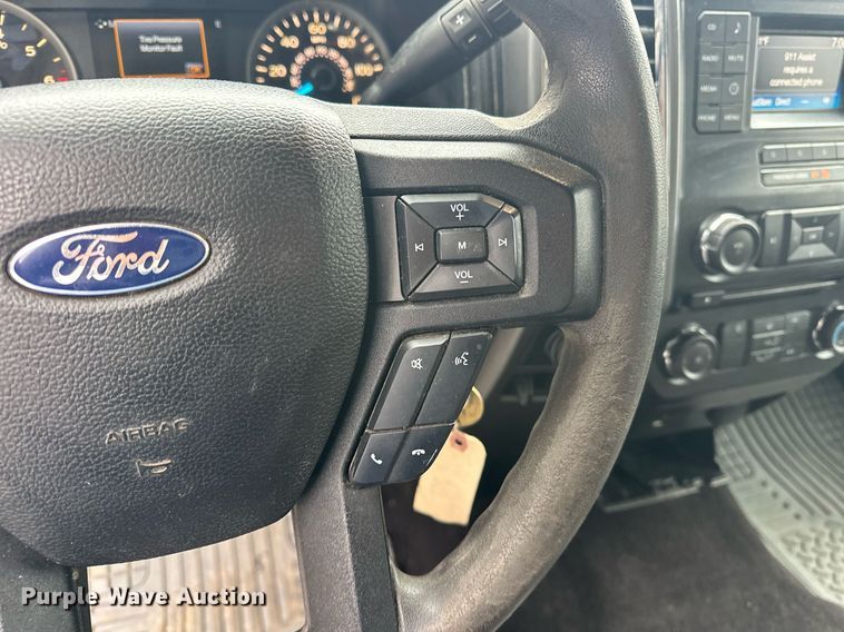 image for item NG9920 2016 Ford F150 SuperCrew pickup truck