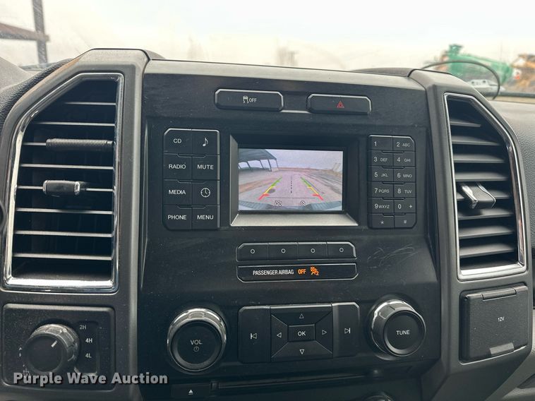 image for item NG9920 2016 Ford F150 SuperCrew pickup truck