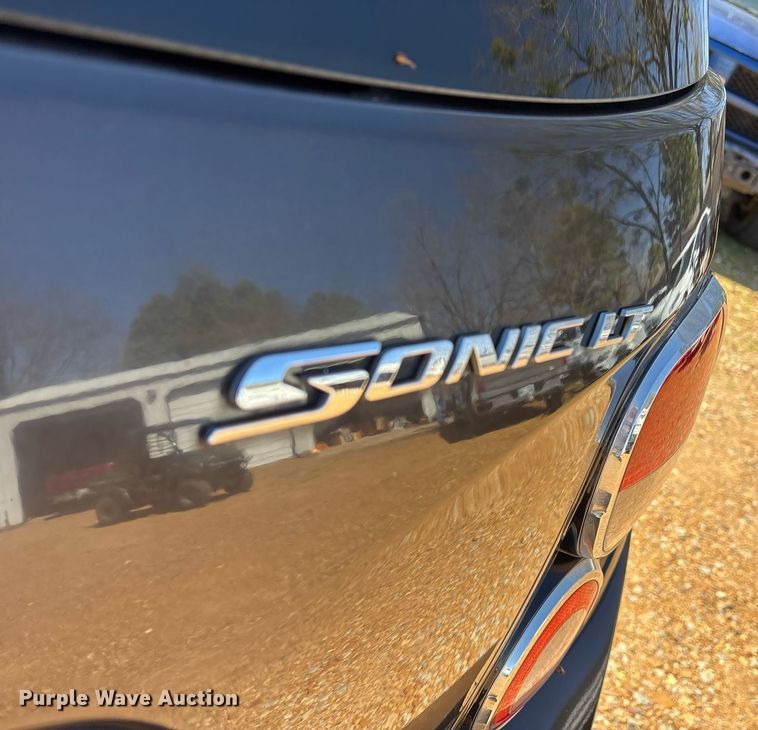 image for item OB9479 2014 Chevrolet Sonic LT 