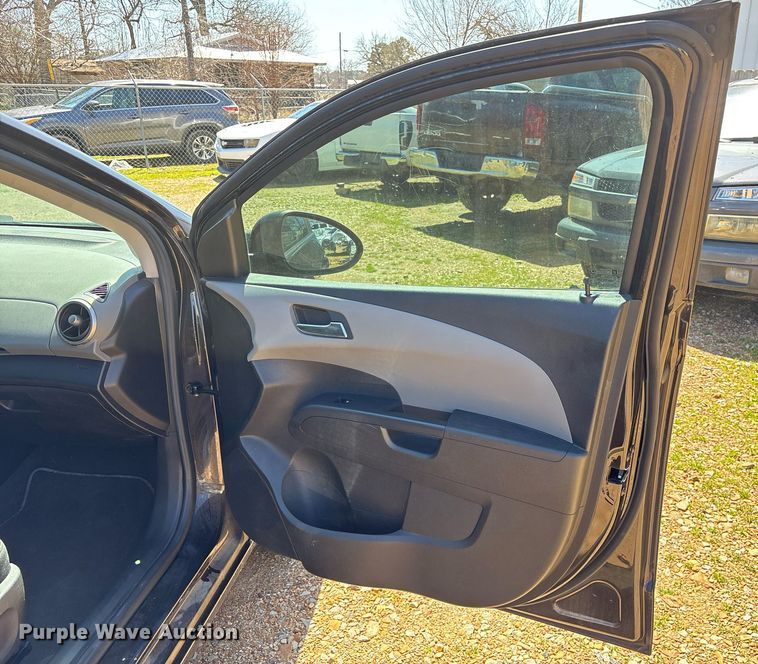 image for item OB9479 2014 Chevrolet Sonic LT 