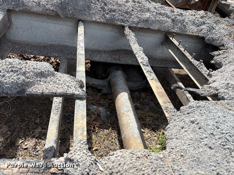 image for item OB9521 2018 Elite Cottage Builders Dovetail-36 equipment trailer