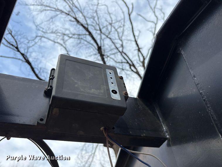 image for item OB9521 2018 Elite Cottage Builders Dovetail-36 equipment trailer