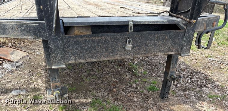 image for item OB9521 2018 Elite Cottage Builders Dovetail-36 equipment trailer