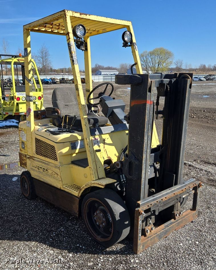 image for item YA0382 2006 Hyster S40XM forklift
