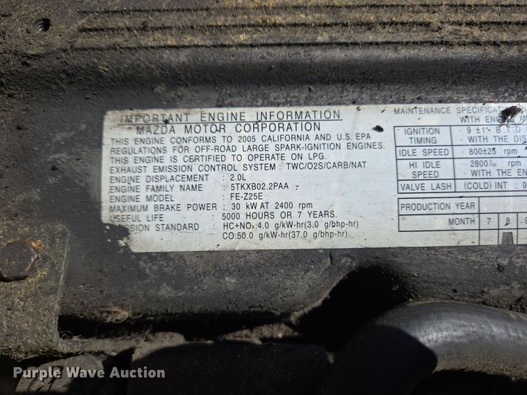 image for item YA0383 2006 Hyster S40XM forklift