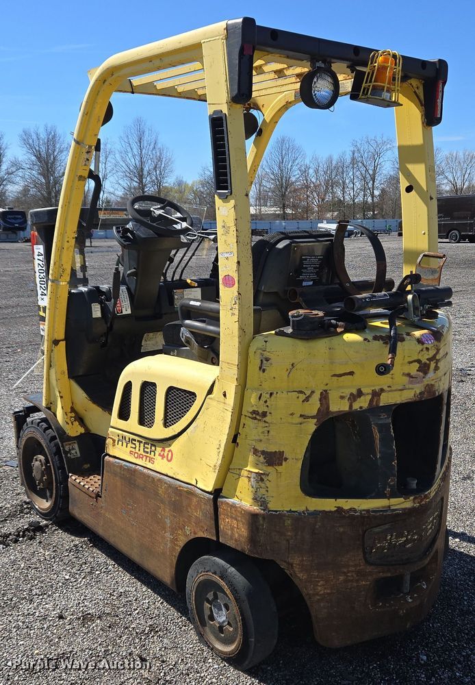 image for item YA0384 2008 Hyster S40FT forklift