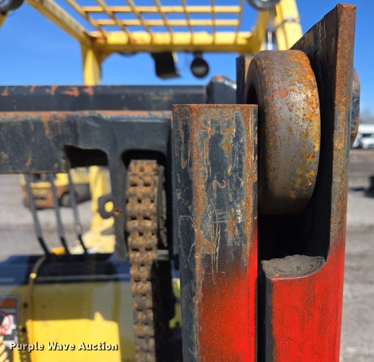 image for item YA0384 2008 Hyster S40FT forklift