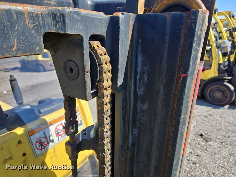 image for item YA0384 2008 Hyster S40FT forklift