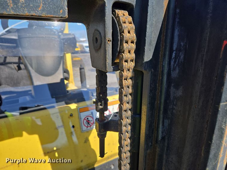 image for item YA0384 2008 Hyster S40FT forklift