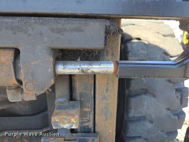 image for item YA0384 2008 Hyster S40FT forklift