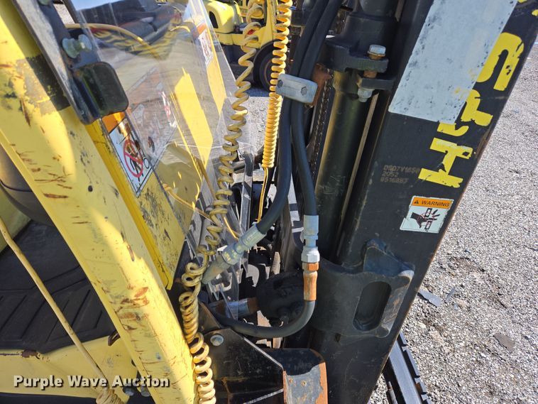 image for item YA0384 2008 Hyster S40FT forklift