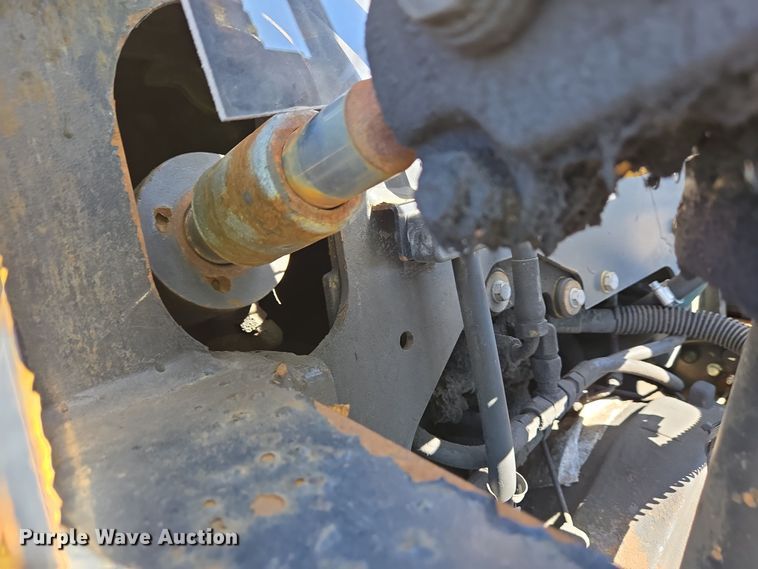 image for item YA0384 2008 Hyster S40FT forklift