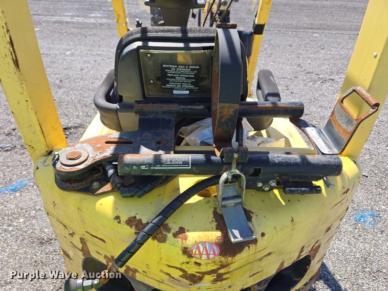 image for item YA0384 2008 Hyster S40FT forklift