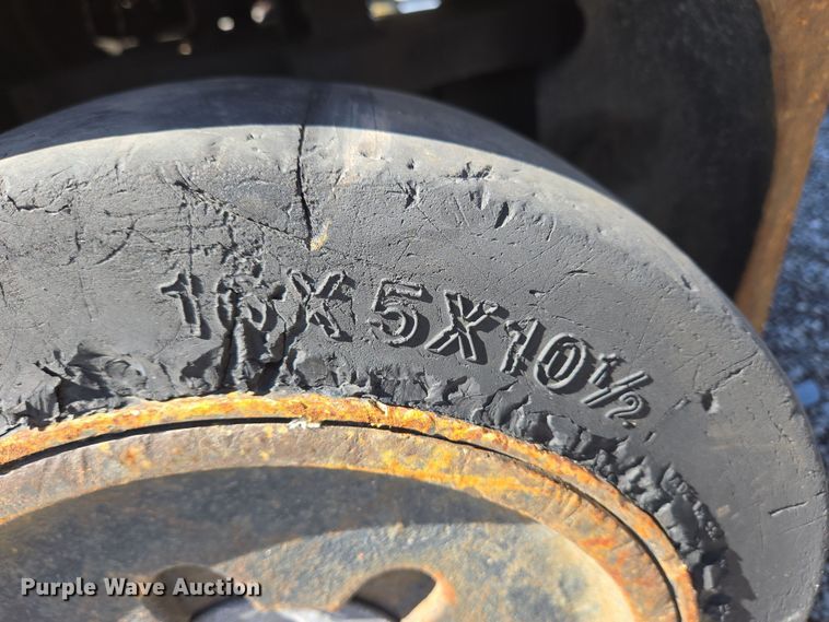 image for item YA0384 2008 Hyster S40FT forklift