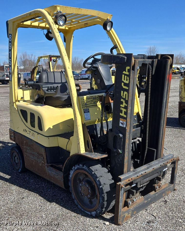 image for item YA0385 2008 Hyster S40FT forklift